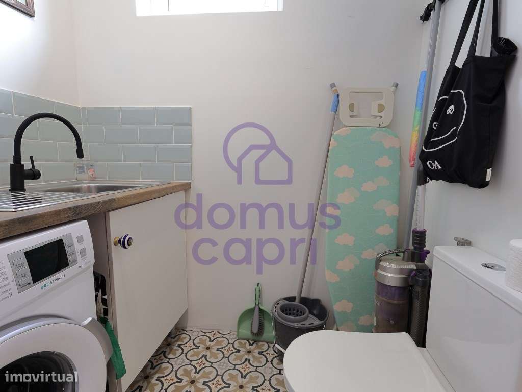 Moradia T2+1 com Garagem e Quintal em Olhão-10