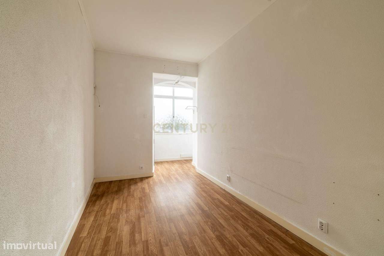 Prédio no Centro do Porto | Rua Conde de Vizela-10