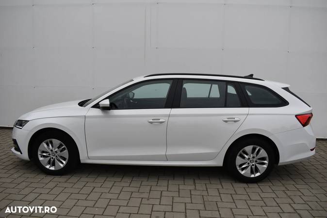 Skoda Octavia Combi 2.0 TDI Ambition - 9