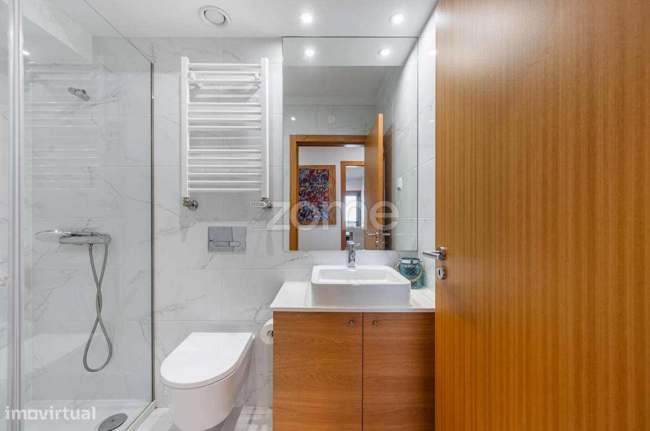 APA T2, varanda 35m², condomínio fechado, Molares 20, Paranhos, Por...-24