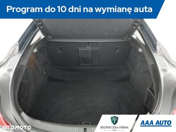 Opel Insignia - 19