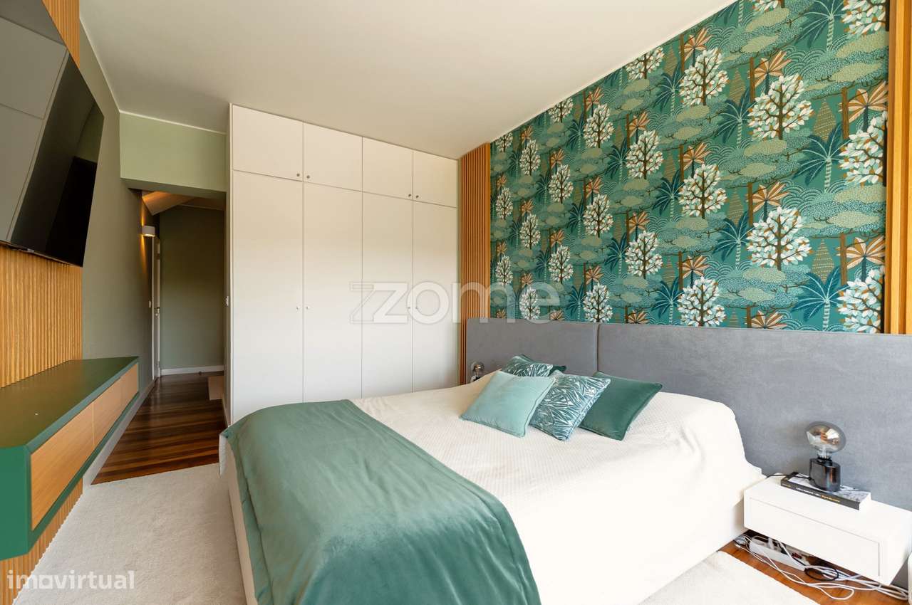Apartamento Duplex T4 - Cruz Quebrada-Dafundo - Grande imagem: 3/50