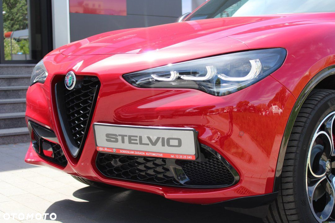 Alfa Romeo Stelvio - 6
