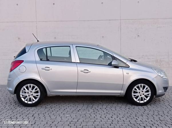 Opel Corsa 1.2 Enjoy - 5