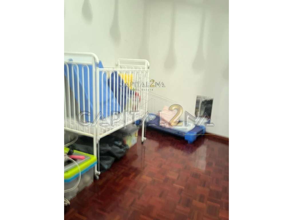 Prédio 4 Apartamentos T3 + Loja e ArmazémPrédio 4 Apartamentos T3 +...-22