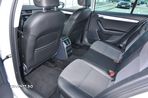 Skoda Octavia Combi Diesel 1.6 TDI DSG Ambition - 9