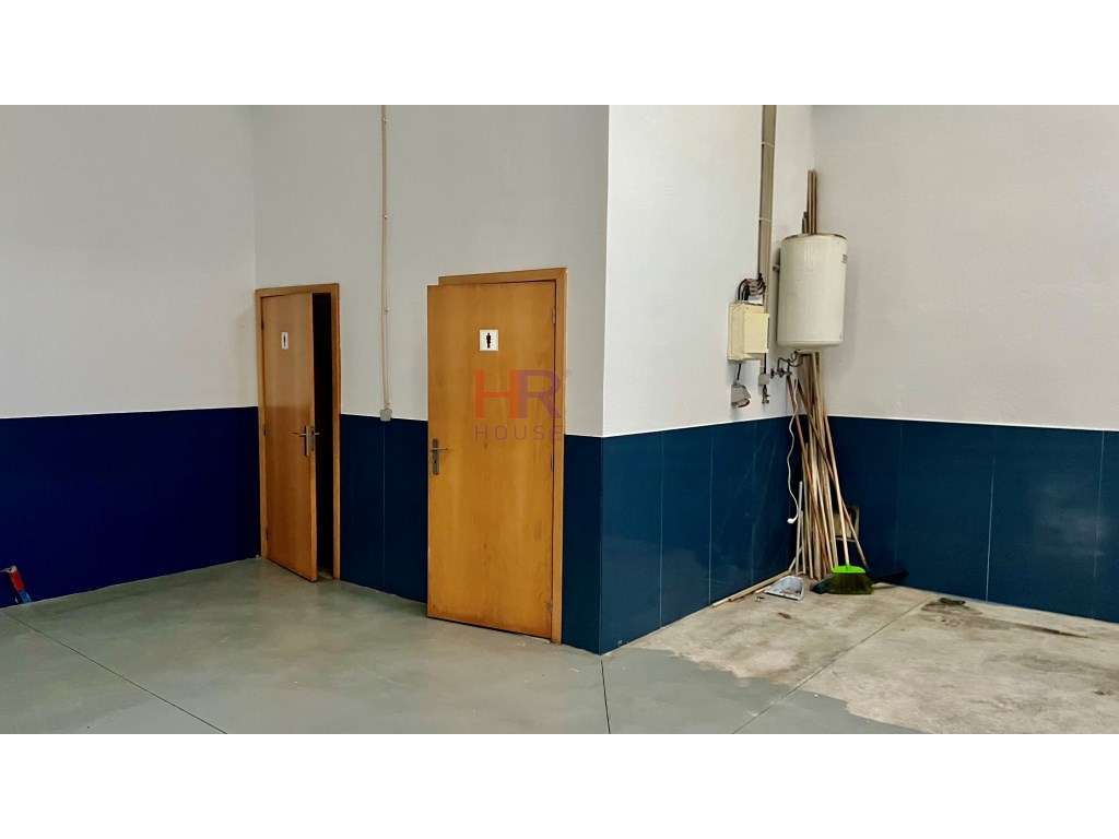 Arrenda-se Armazém - Coimbra - Grande imagem: 5/10