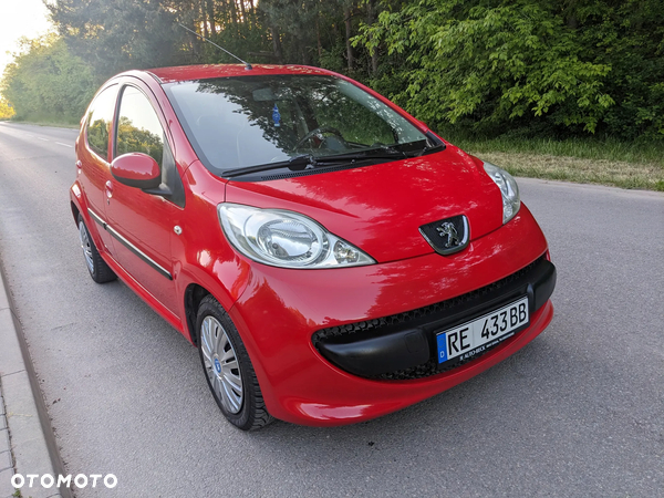 Peugeot 107 1.4 HDI Trendy - 23