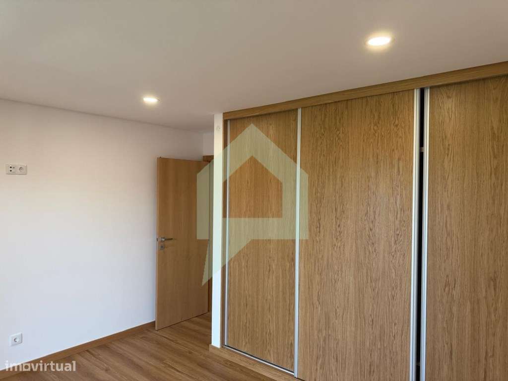 Moradia individual V3 com Piscina em Ribeira, Ponte de Lima-23