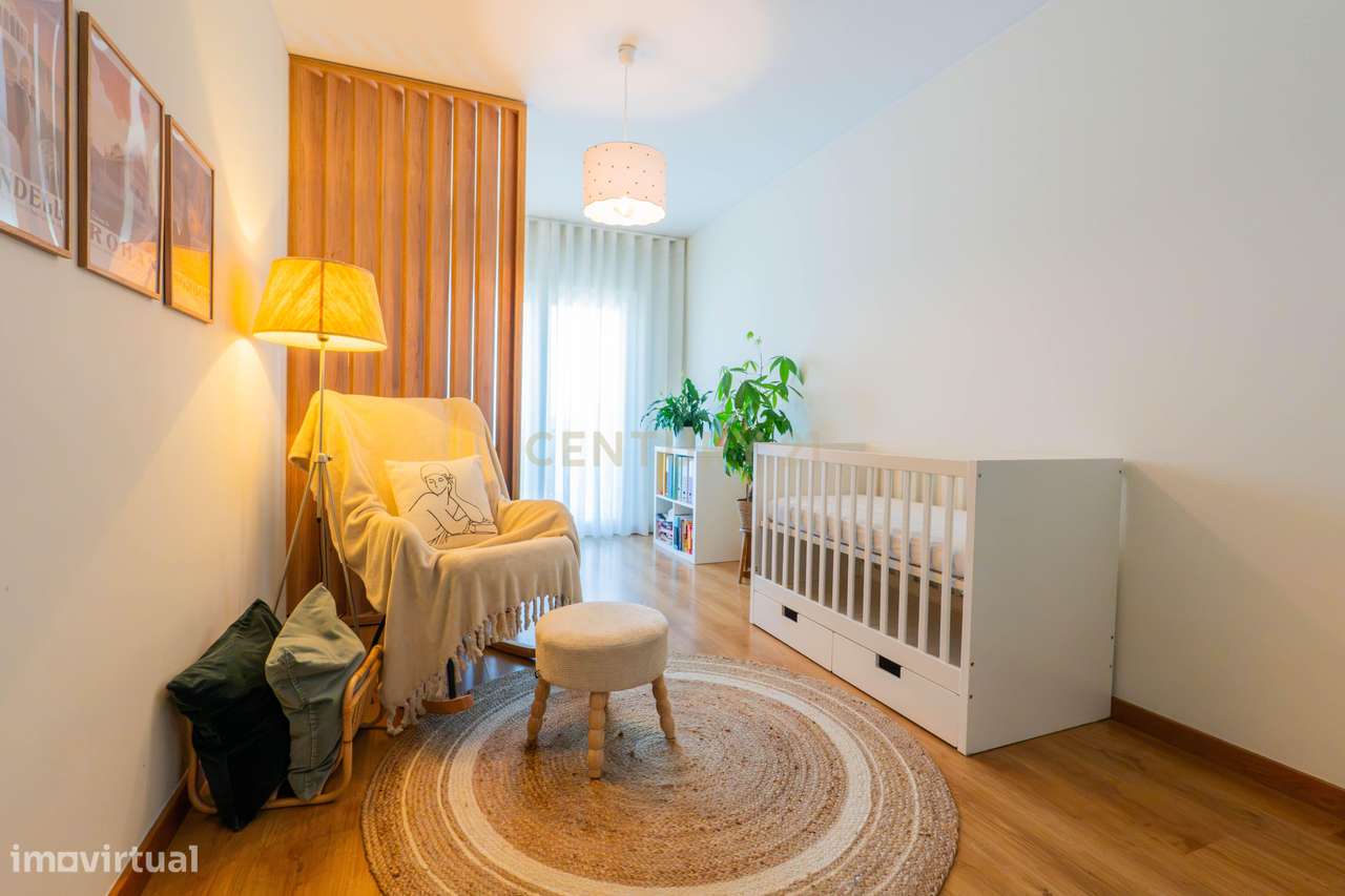 T2 com 115m² na Quinta de São Macário | Varandas | Elevador | Arrecada-37