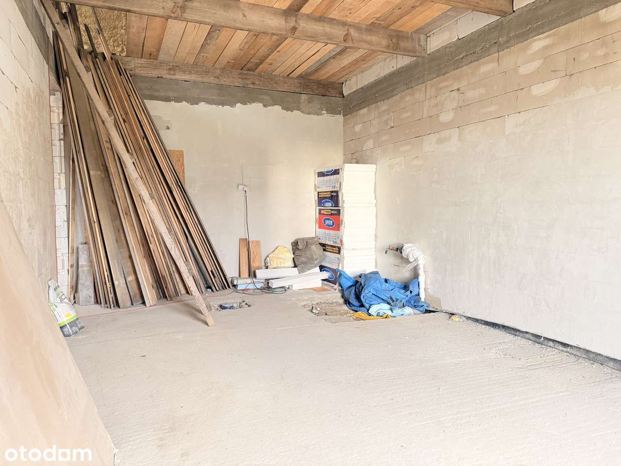 Segment bliźniaka 167 m2 z garażem w Nowinach na sprzedaż-6