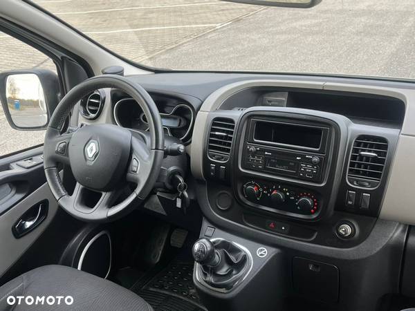 Renault Trafic - 17