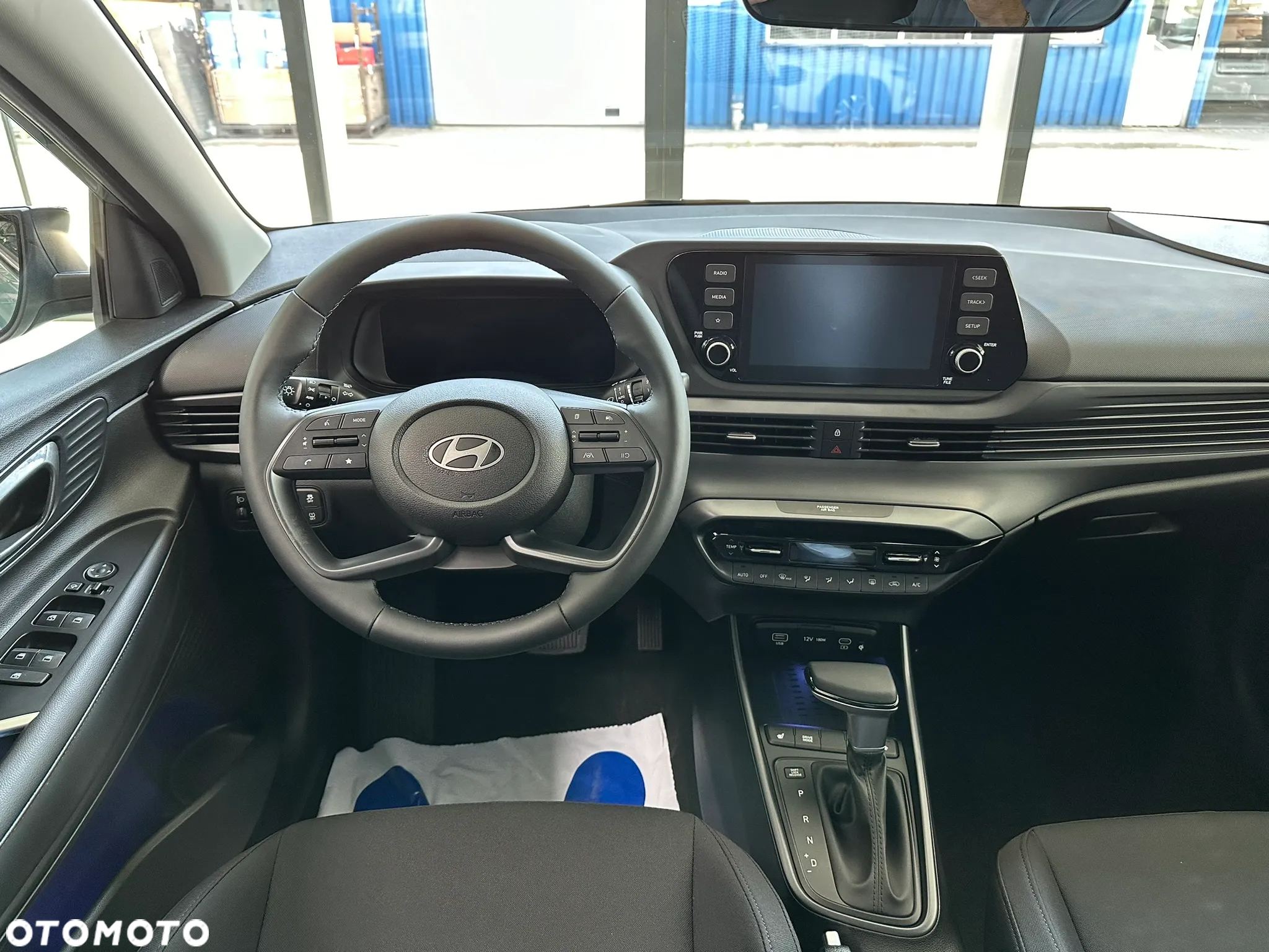 Hyundai i20 - 13