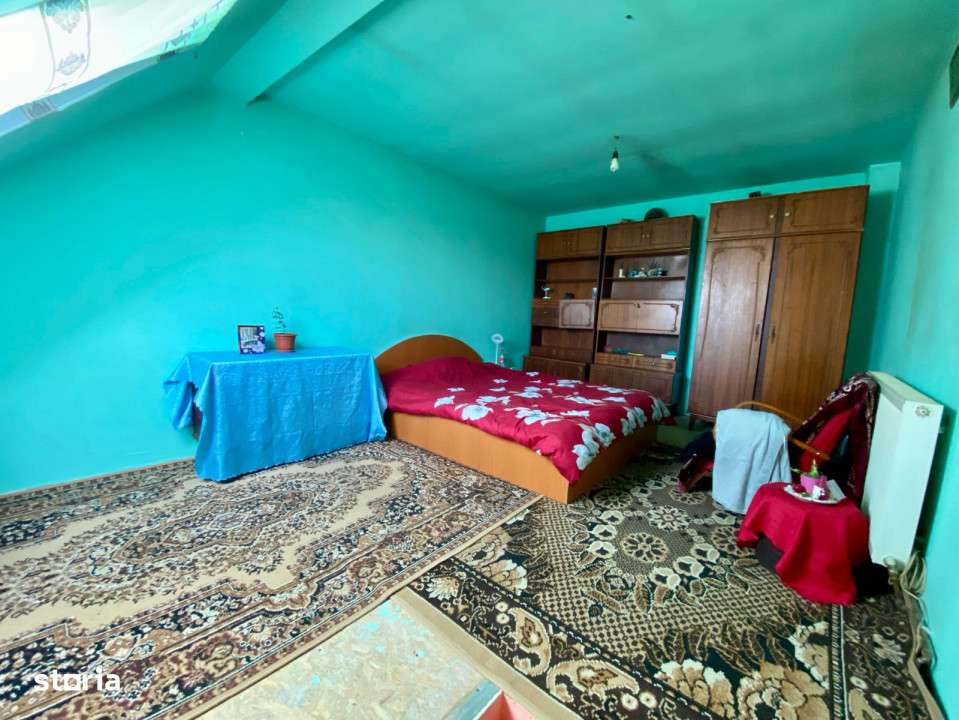 Apartament cu 2 camere la mansarda in Vasile Aaron-3
