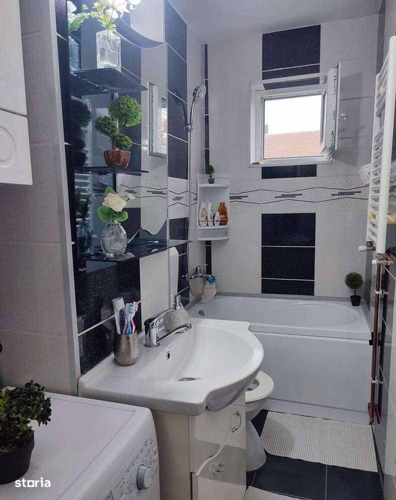 Apartament 3 camere, 60 mp, Spitalul Județean – renovat, COMISION 0% - Imagine principală: 3/9