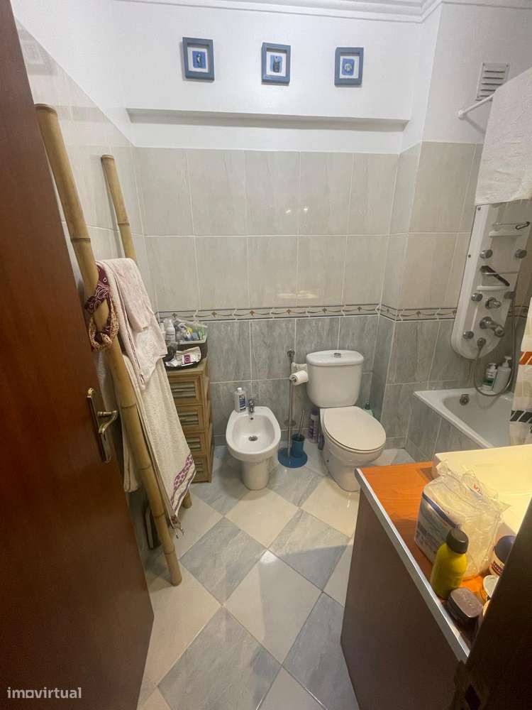 Excelente apartamento T3 Agualva Cacem-5