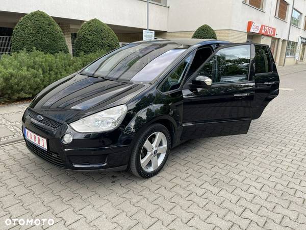 Ford S-Max - 14