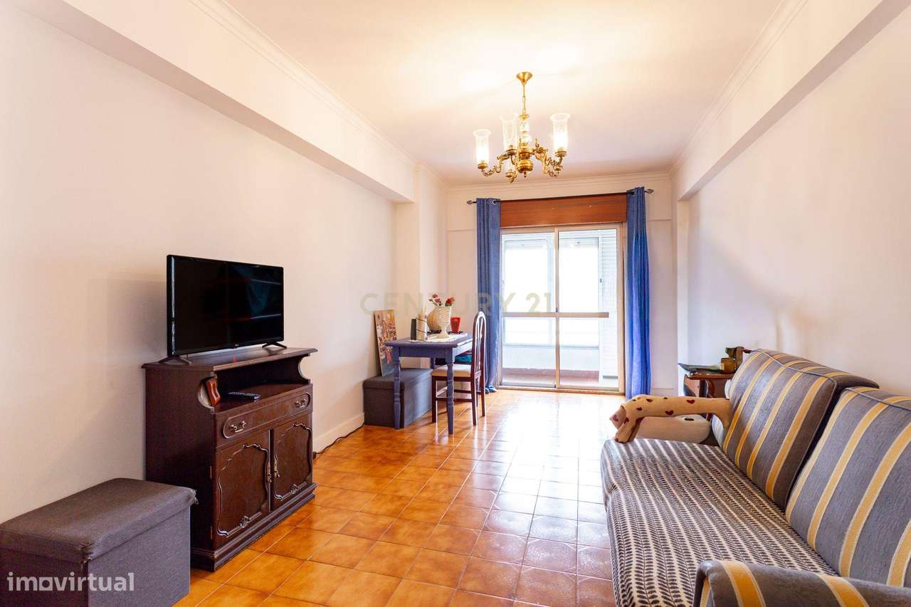 Apartamento T1 pronto a habitar-6