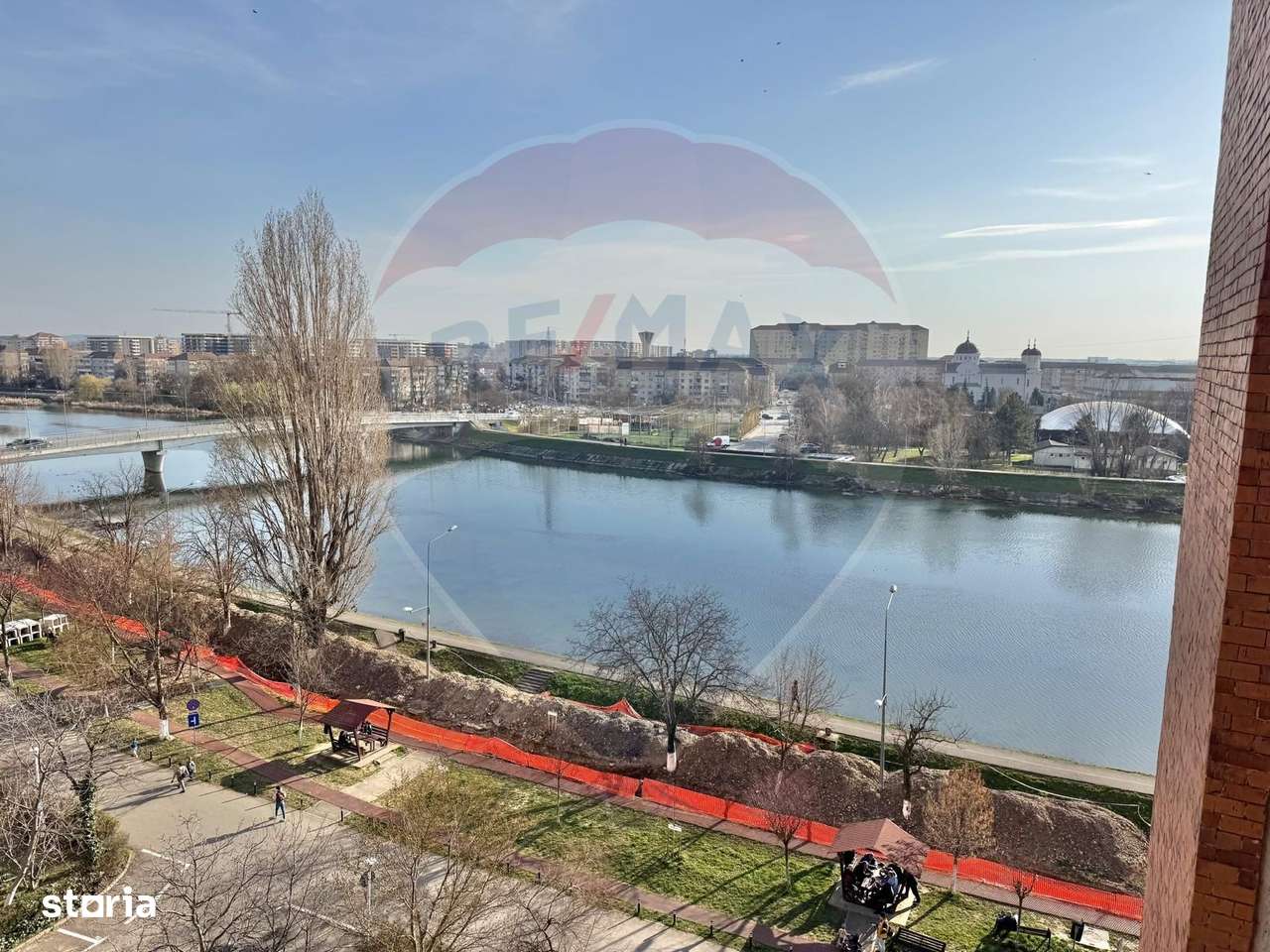 De vânzare apartament cu 2 camere, zona Decebal, str. Sovata-7