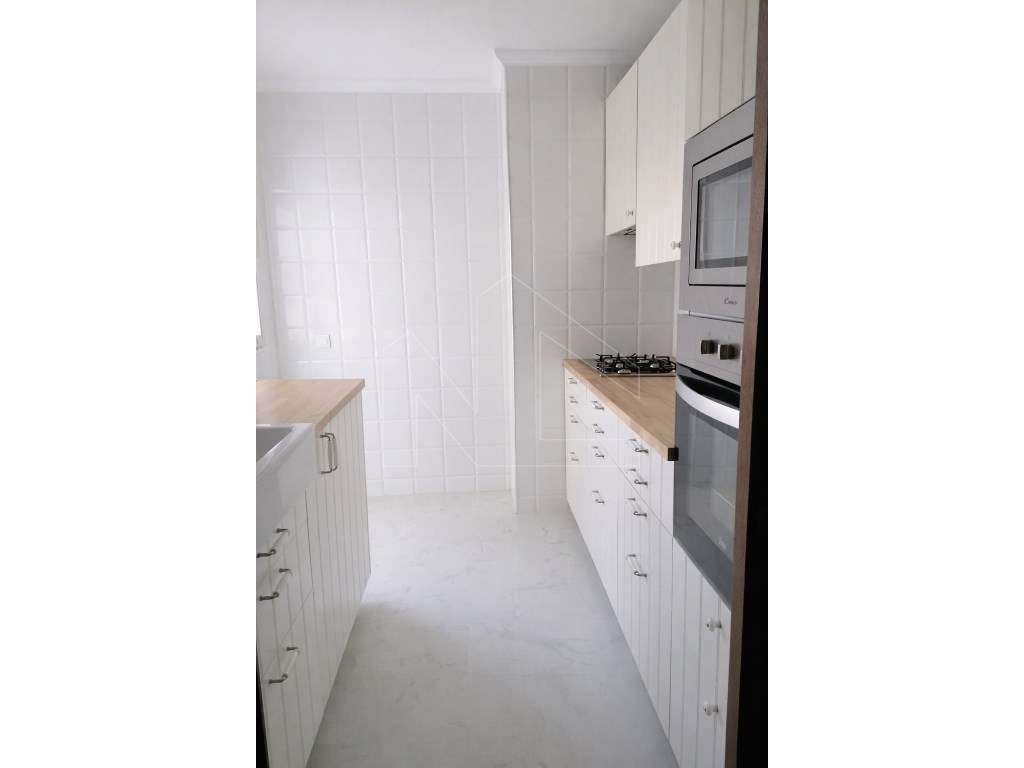 OPORTUNIDADE!! Apartamento T2 Remodelado em Esgueira. - Grande imagem: 2/19