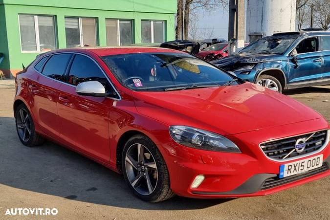 Punte spate Volvo V40 2  [din 2012 pana  2016] Hatchback 5-usi 1.6 D2 - 4