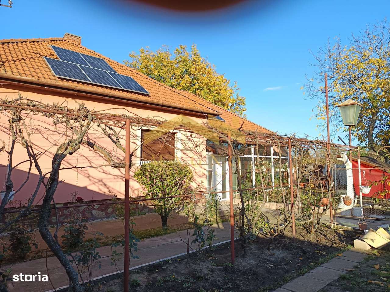 Casa de vanzare in Vladimirescu in zona primariei.-5
