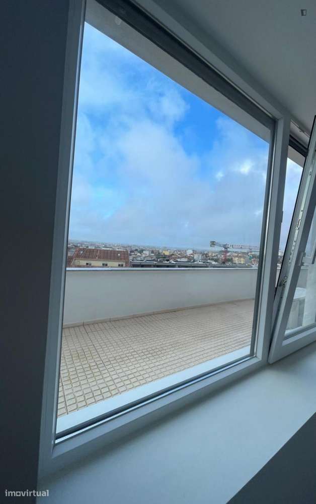 Quarto - localizado em Paranhos Porto - Grande imagem: 4/10