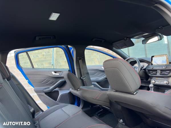 Ford Focus 1.5 EcoBlue ST-Line - 27