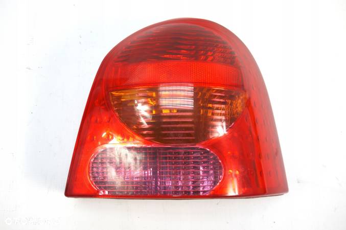 RENAULT TWINGO I FL LAMPA TYLNA PRAWA 7700426320 - 1