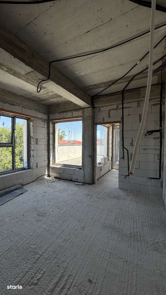 âDuplex 153 mp utili, 50 mp terase și curte mare – gata în 5 luni - Imagine principală: 5/20