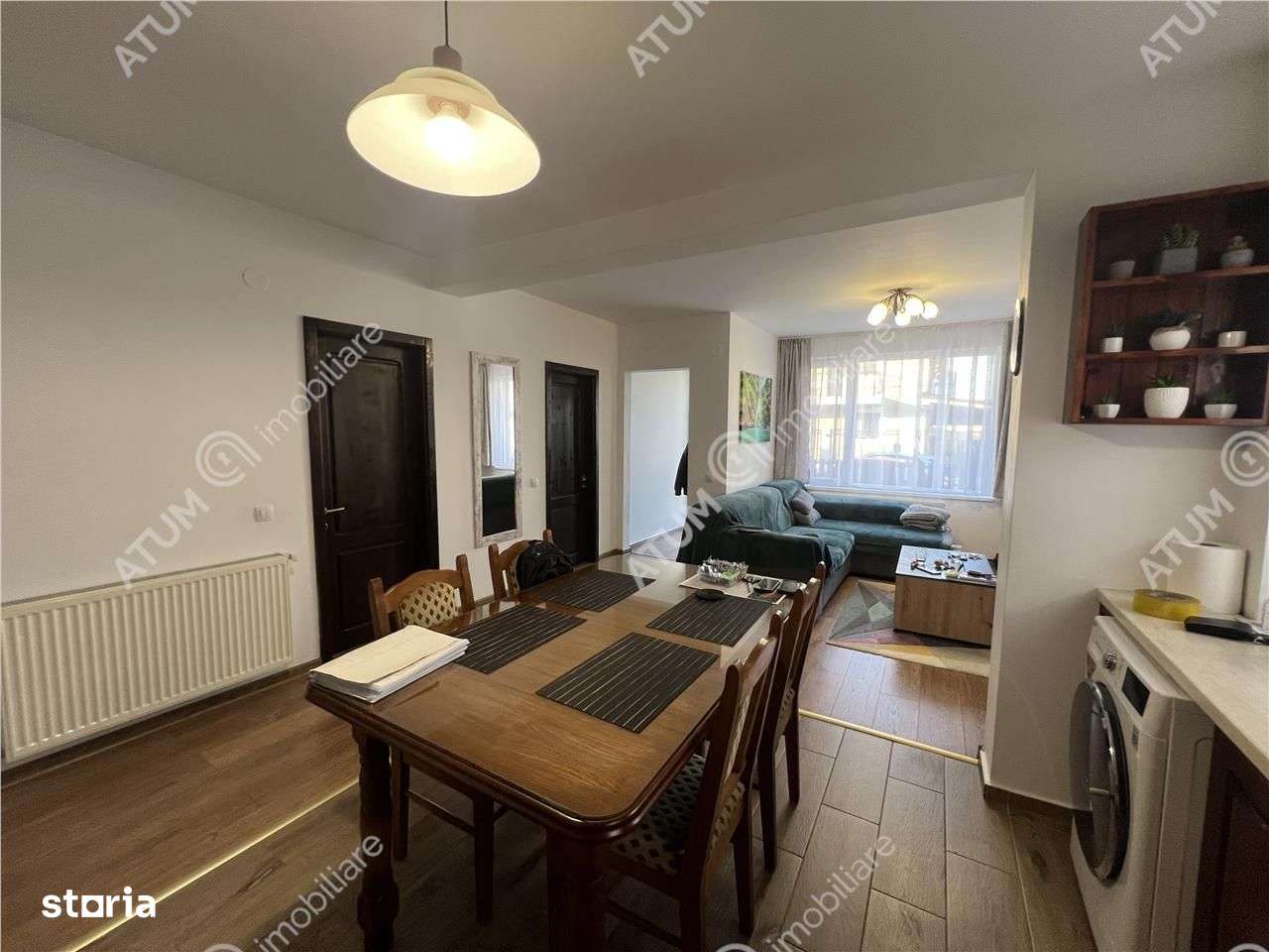 Casa cu 4 camere 2 bai si curte proprie in zona Arhitectilor-15