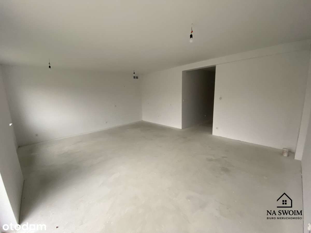 Nowoczesny dom z ogródkiem i garażem – 4 sypialnie-13