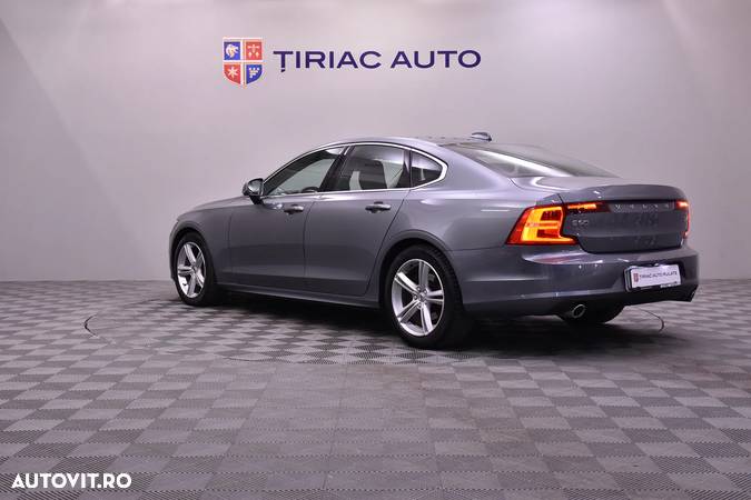 Volvo S90 - 3