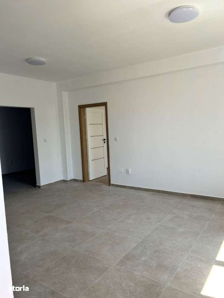 Apartament NR.32 - CU GRADINA - Parter - Curtea Interioara 2 - Imagine principală: 5/13