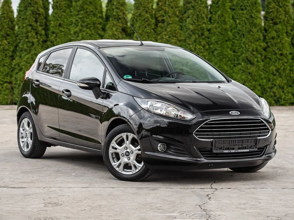 Ford Fiesta Mk7 (2008-) 1.25 SYNC Edition 2013