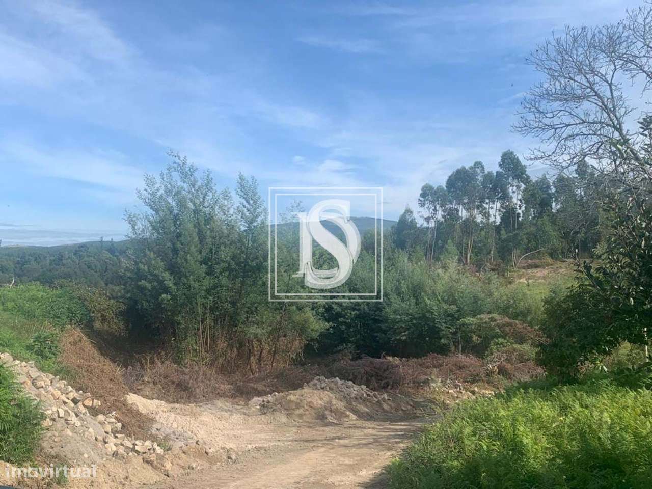 TERRENO URBANO para construção em Estorãos-PONTE DE LIMA - Grande imagem: 3/14