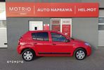 Dacia Sandero 1.6 16V Hi-Flex - 10