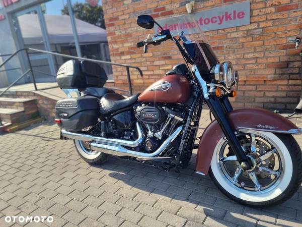 Harley-Davidson Softail Heritage Classic - 16