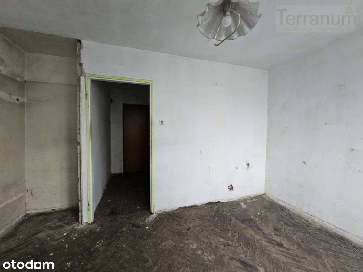 Kawalerka do generalnego remontu Mokotów-2