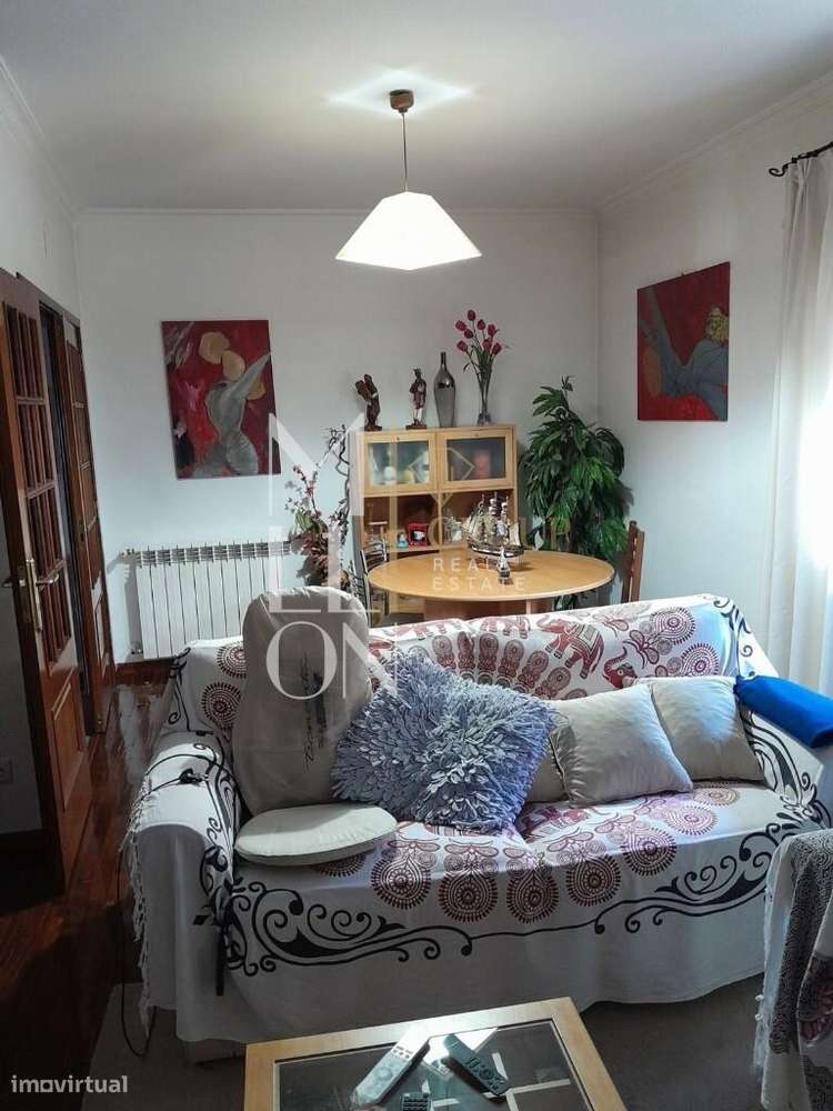 Apartamento T3 com Terraço Privativo e Garagem no Centro da Guarda-7