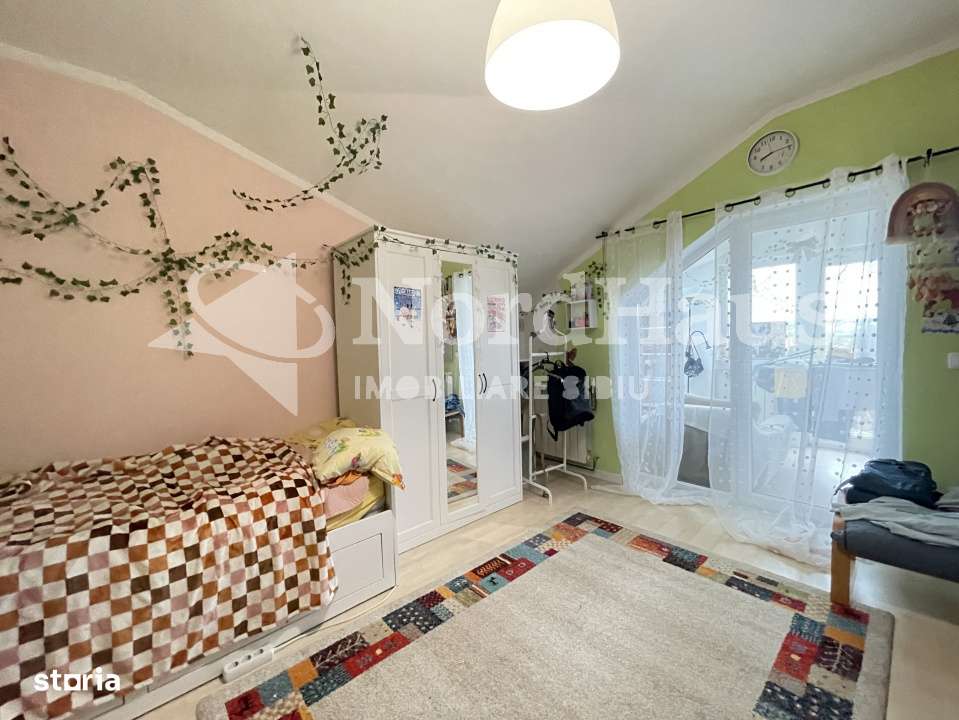 VANZARE CASA MODERNA CU TERASA SI GRADINA - SURA MICA, SIBIU-14