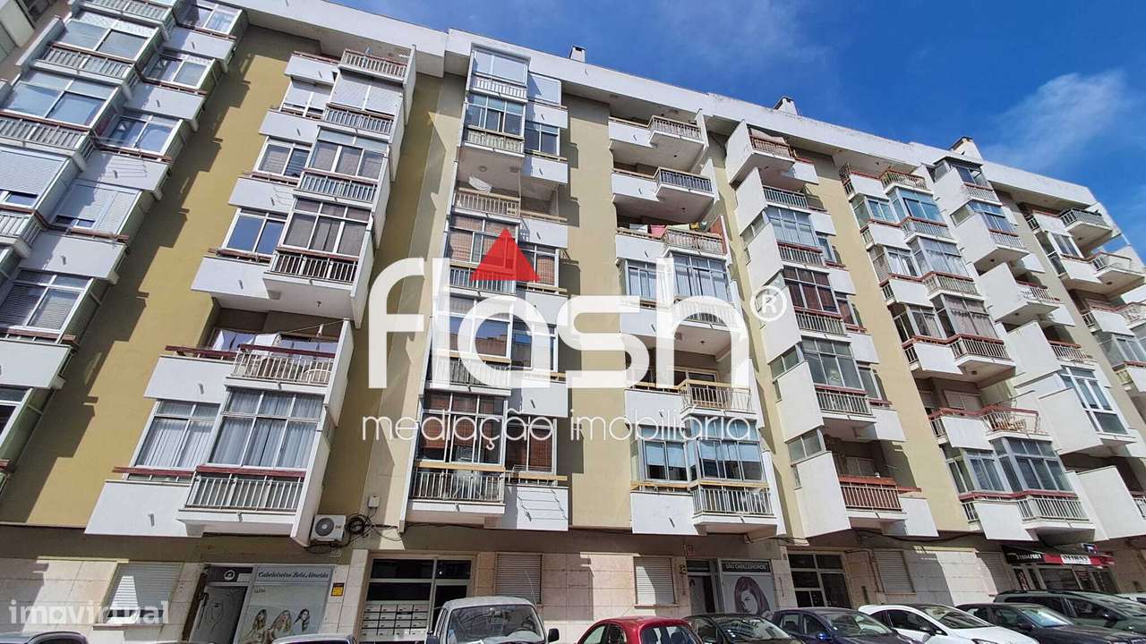 T2 Remodelado com elevador e arrecadação na Figueirinha -Oeiras-31