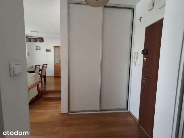 Nowe, przyjemne. balkon, komórka, bez garażu.-10