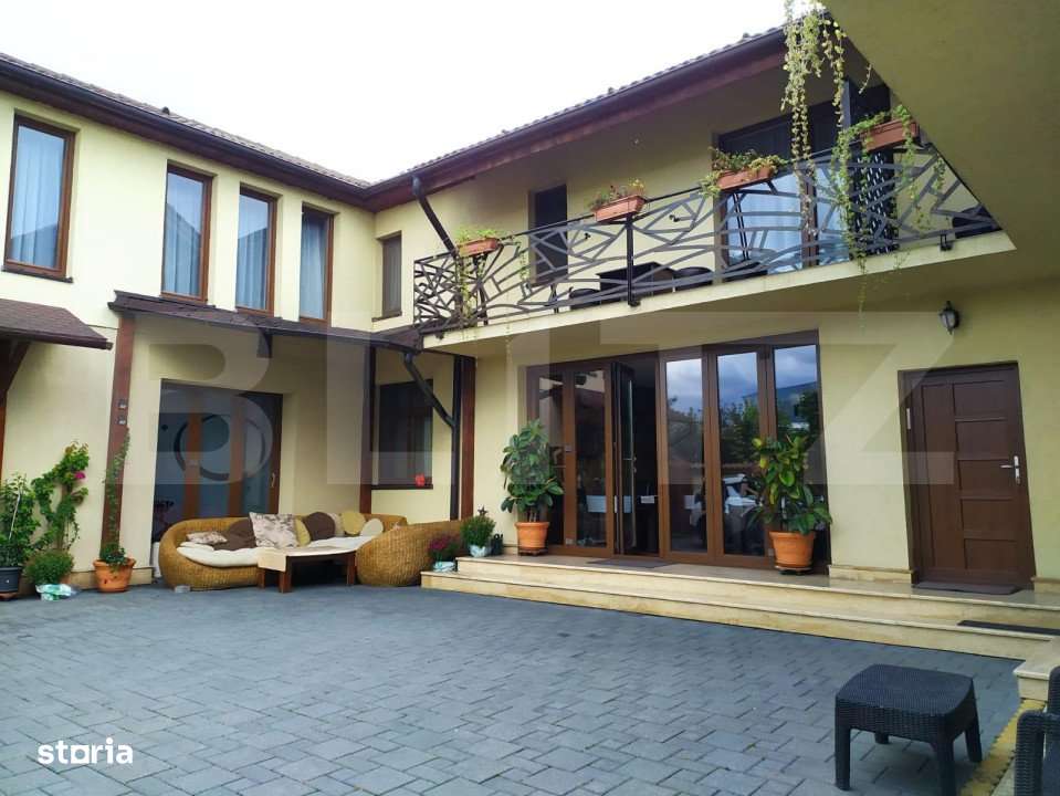 Pensiune de 503 mp, teren 690 mp, in zona Cetate - Imagine principală: 2/13