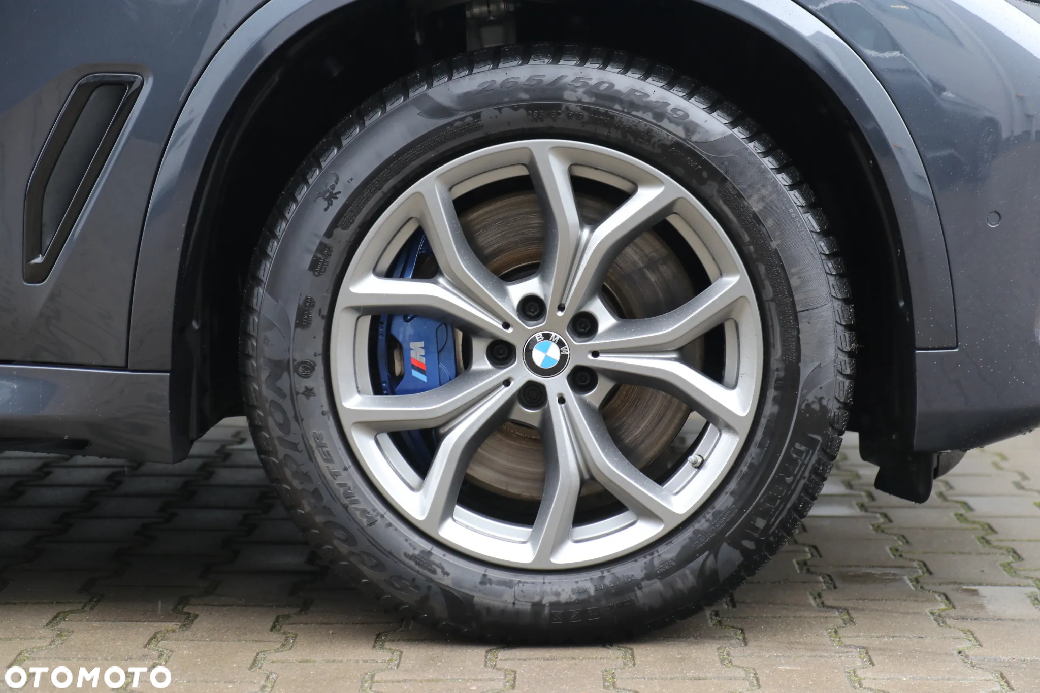 BMW X5 xDrive40i - 11