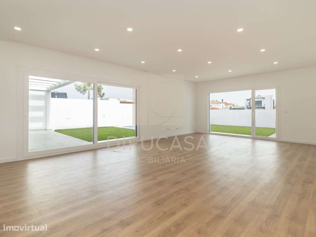 Moradia Isolada Térrea T4 finalizada-24