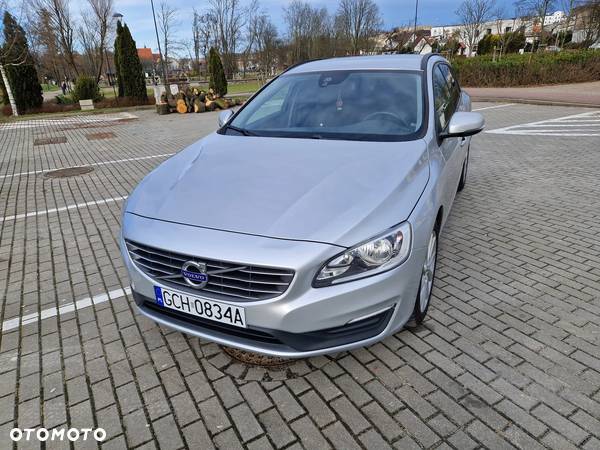 Volvo V60 D2 Geartronic Powershift Edition Pro - 2