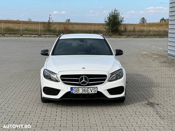 Mercedes-Benz C 220 d 4Matic T 7G-TRONIC AMG Line - 4