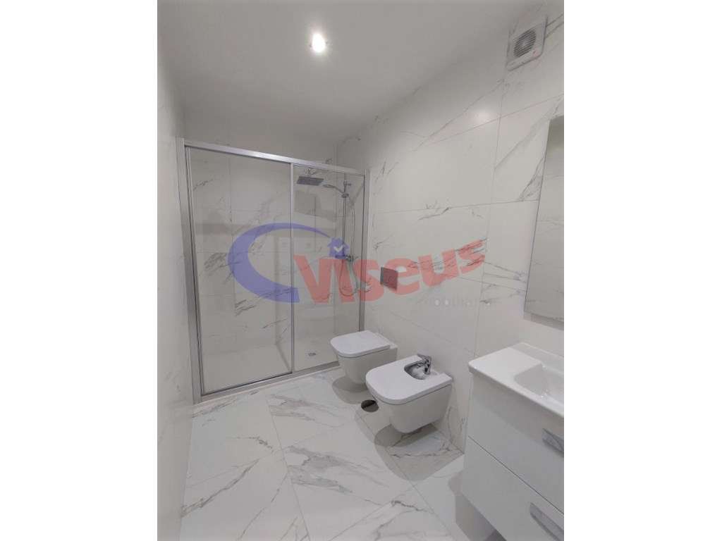 T2 Novo com Terraço Santo Ovídio-18