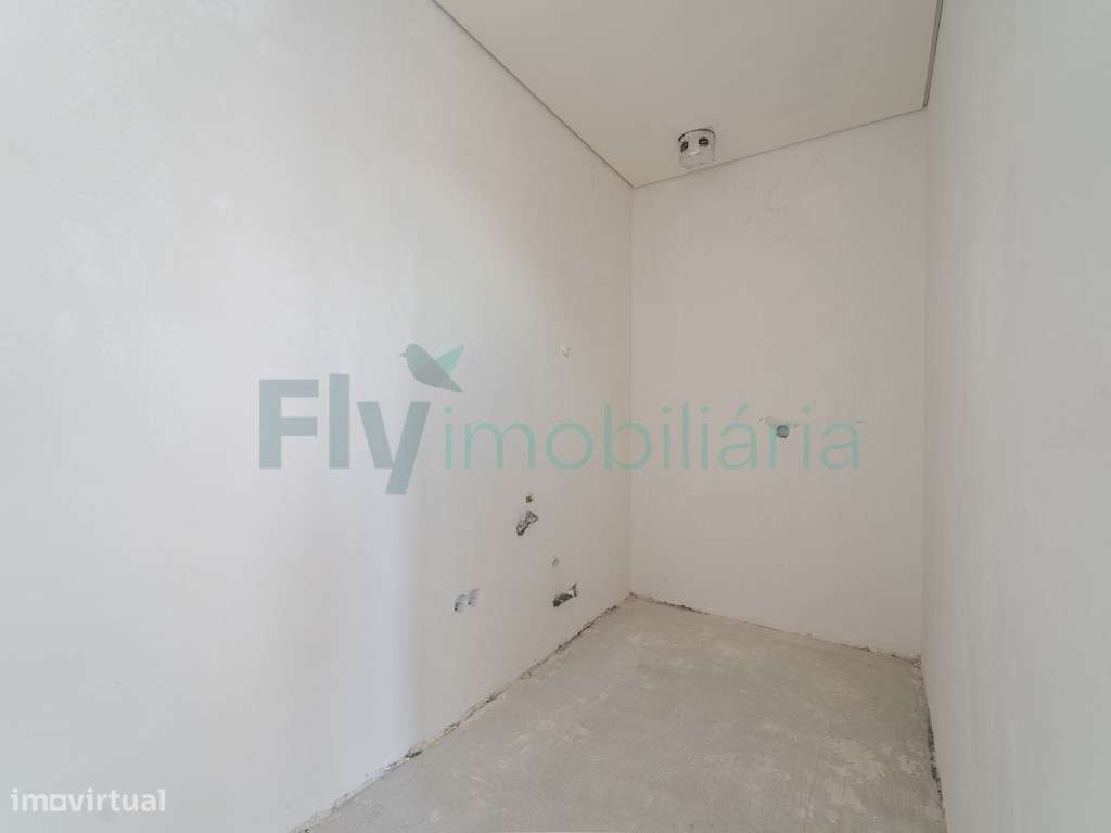 Apartamento T3 com excelente áreas em Lousada-14